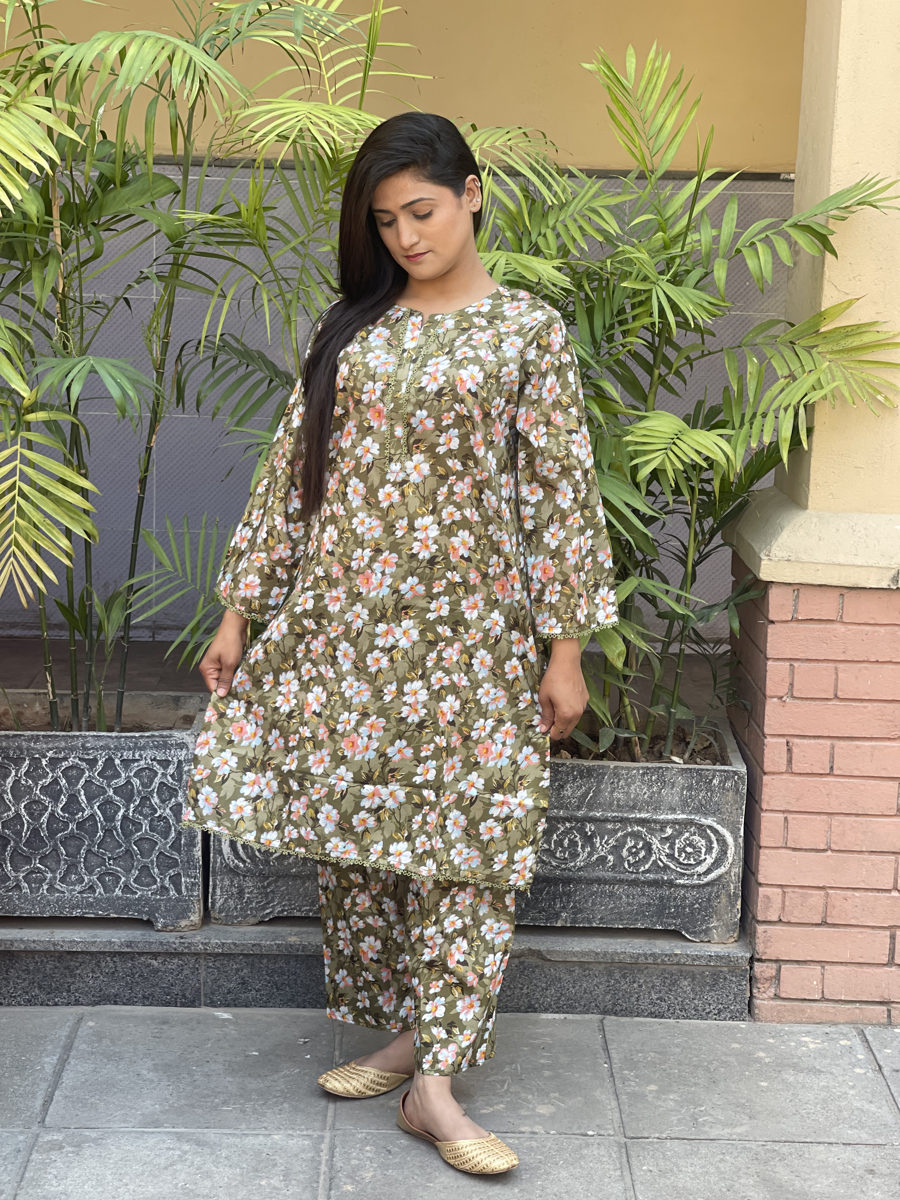 2 Piece – Chikan Charm Cotton Suit