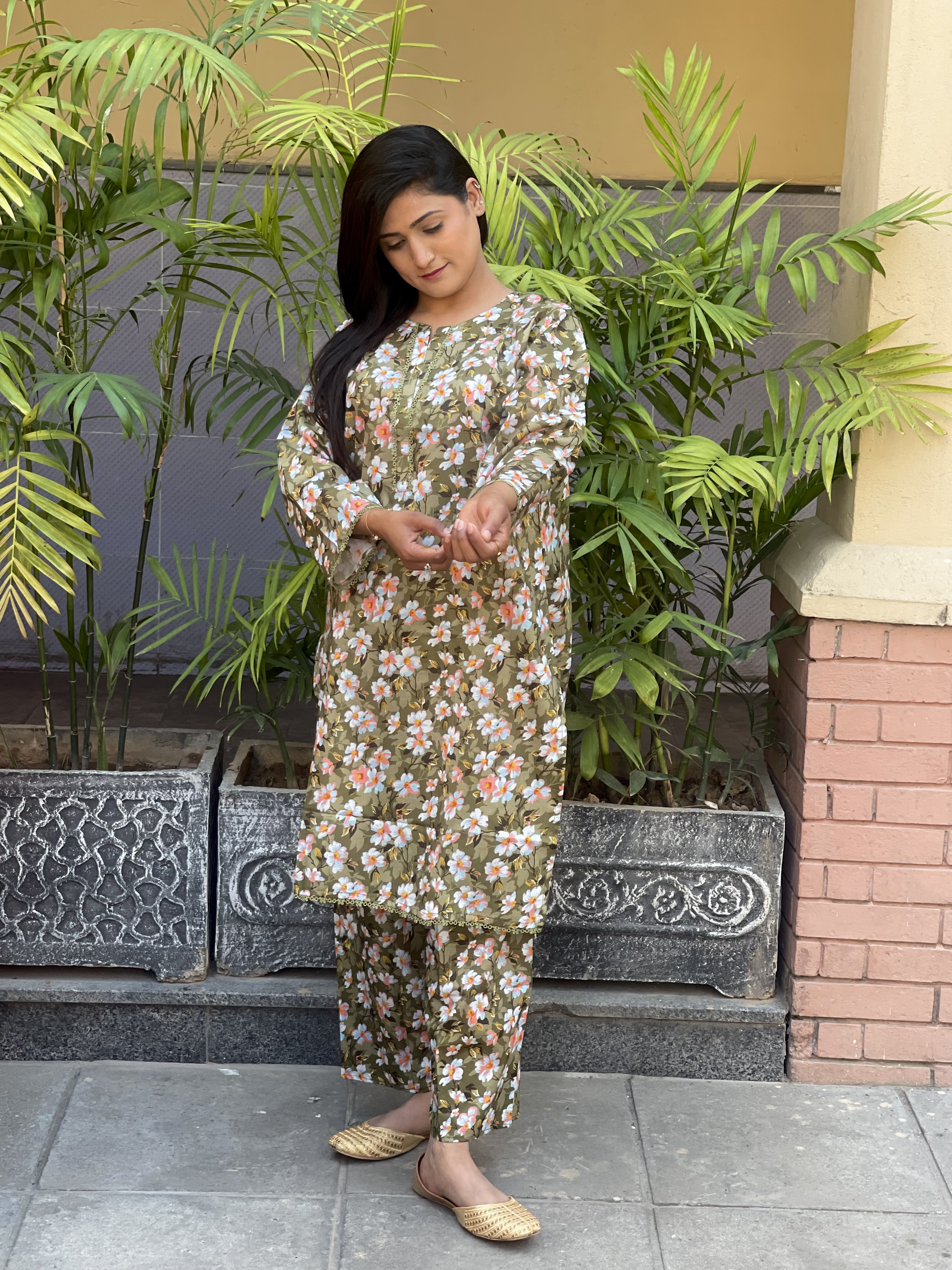 2 Piece – Chikan Charm Cotton Suit